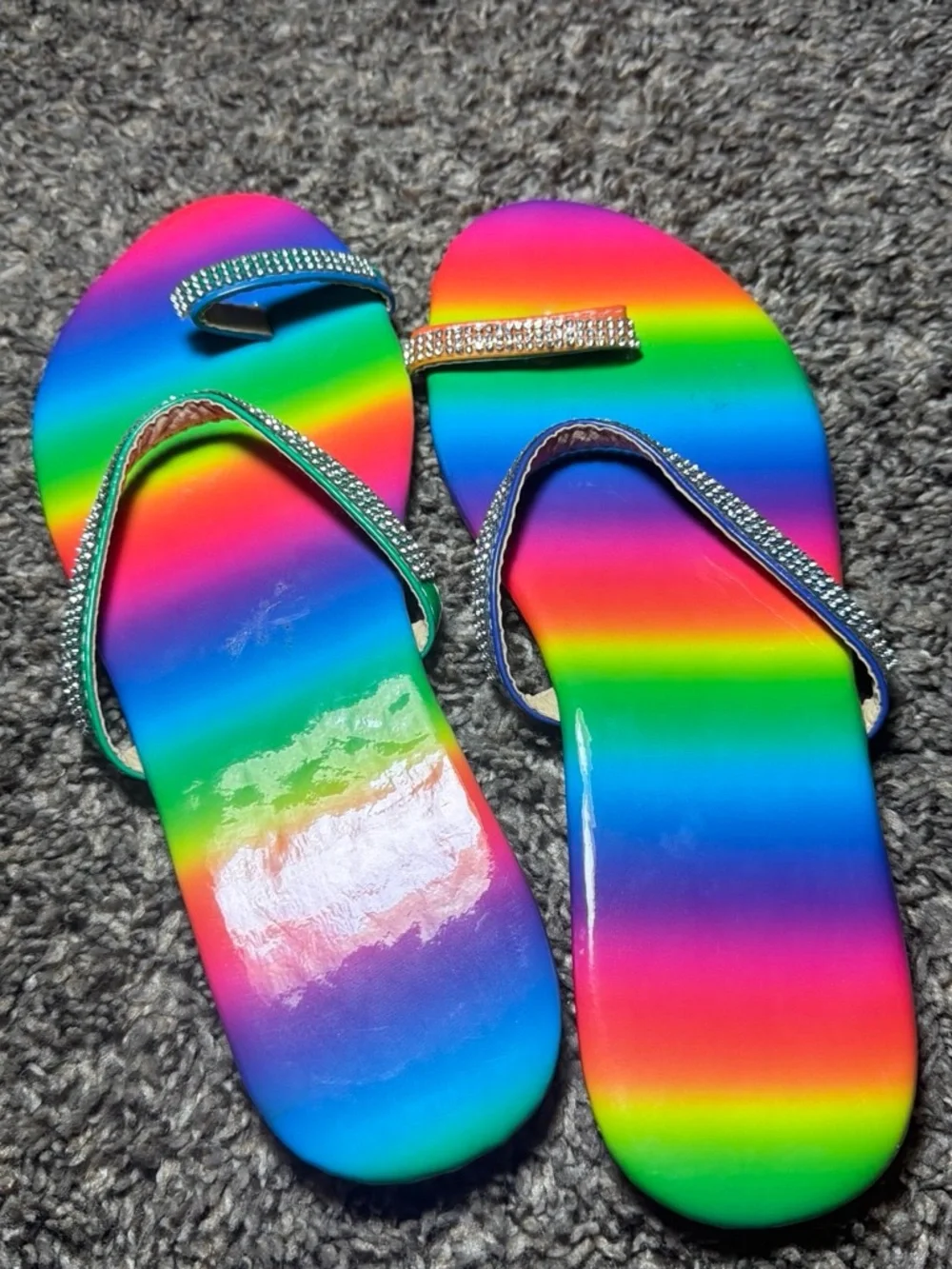 Kids Rainbow Rhinestone Strap Flip Flops - Multicolor